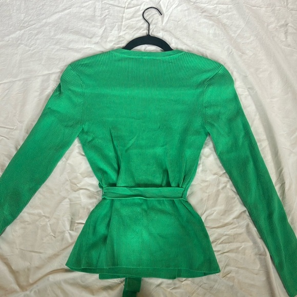 Cabi Cocktail Cardigan #6244 - Green Wrap Sweater Cardigan with tie waist - Picture 6 of 6